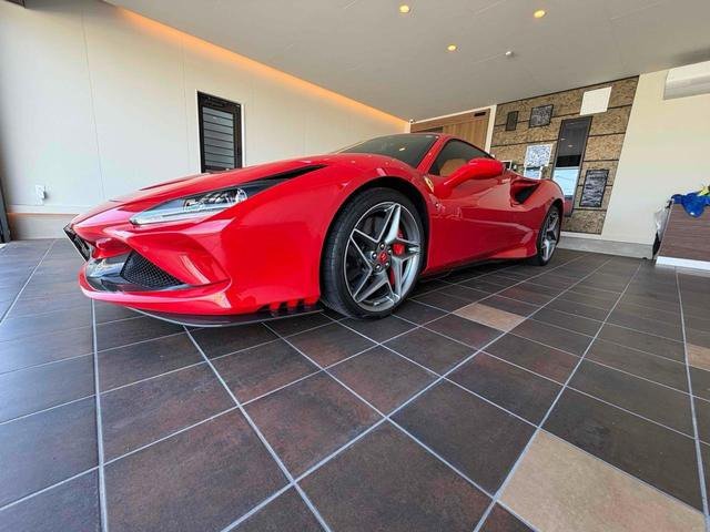 Manuouteroamers's tweet photo. *FERRARI F8 TRIBUTO*

Model 2020 
Color Red 
Transmission AT 
Mileage 8,700 km
Steering Left 
Engine 3900cc 
Fuel Gasoline 
Drive 2WD 

 *READY FOR SHIPMENT 🛳️🚢✅💯* https://t.co/c0JJRWKzMk