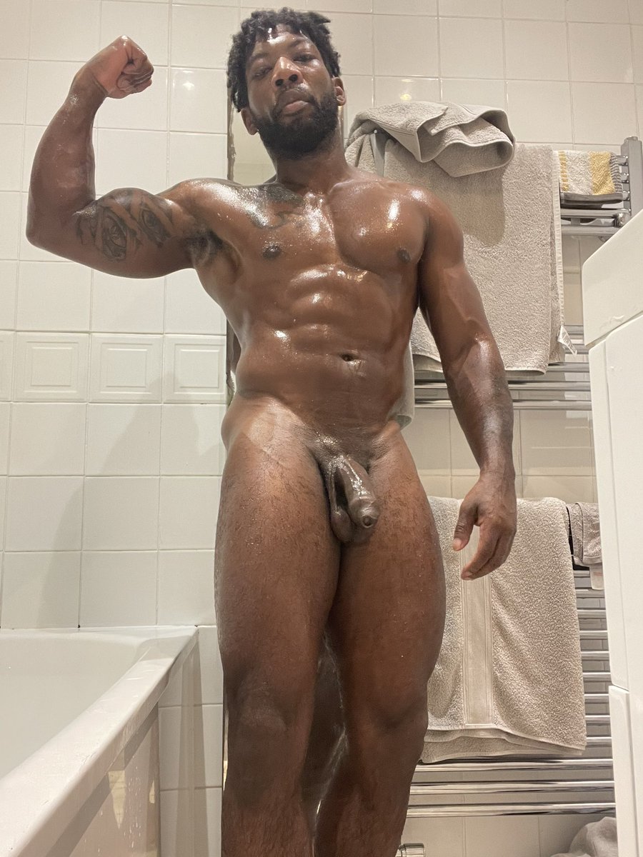 St8blackadam's tweet photo. You like what you see?
Drop a comment 👇🏾

https://t.co/ag54BCdvKV

#bbc #justforfans #shower #gaylads #musclehunk #muscleboy https://t.co/ssdi91q0Qk