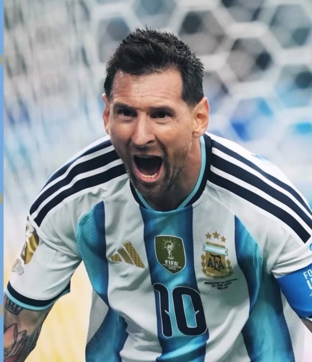 MessiLeoBrasil_'s tweet photo. A ARGENTINA DE LIONEL MESSI ESTÁ CLASSIFICADA PARA AS QUARTAS DA COPA DO MUNDO. 🐐 https://t.co/r272woGap8