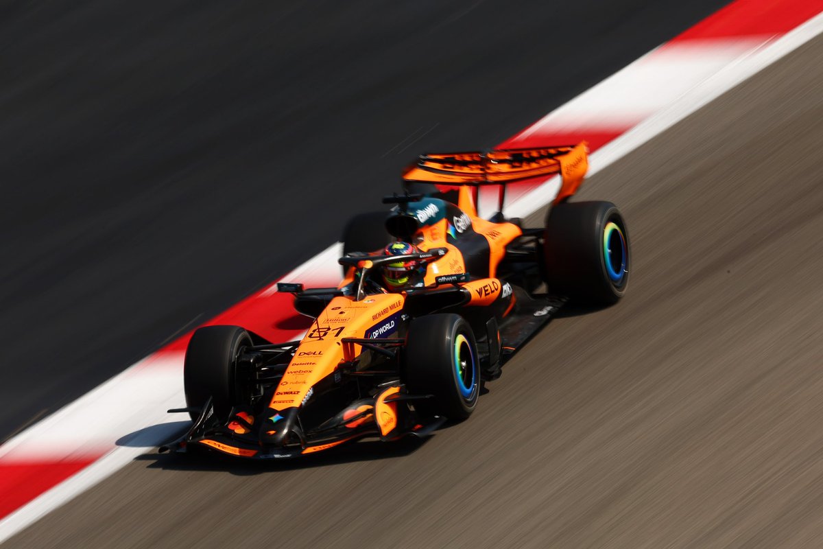 oJamesF1's tweet photo. 🚨 Oscar Piastri’s current McLaren contract reportedly includes a release clause that could become active around the summer break.

The clause could provide a potential pathway for the Australian driver to explore options outside of McLaren if certain conditions are met, adding further intrigue to his future amid ongoing speculation surrounding his relationship with the team.

Piastri remains under contract with McLaren, and no official decision regarding his future has been confirmed at this stage.

Any developments could have major implications for the 2027 driver market.

#F1 #BritishGP