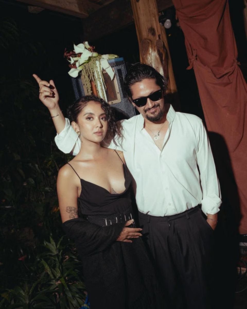 insidefolkative's tweet photo. Keenan Pearce dan Tasha Serena resmi dikaruniai anak pertama mereka yang lahir pada Senin, 6 Juli 2026, pukul 07.00 WIB, dan diberi nama Ra Mandastana Balian Awliya Pearce. https://t.co/4pzbDNkkPA