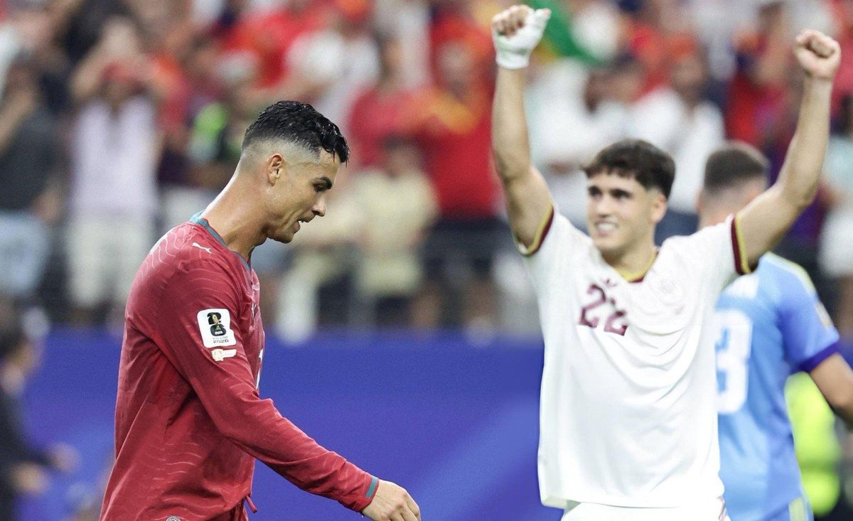 vishal1807010's tweet photo. When dean huijsen     when cubarsi
is spain's cb                    is spain's cb https://t.co/j3skae2XO3