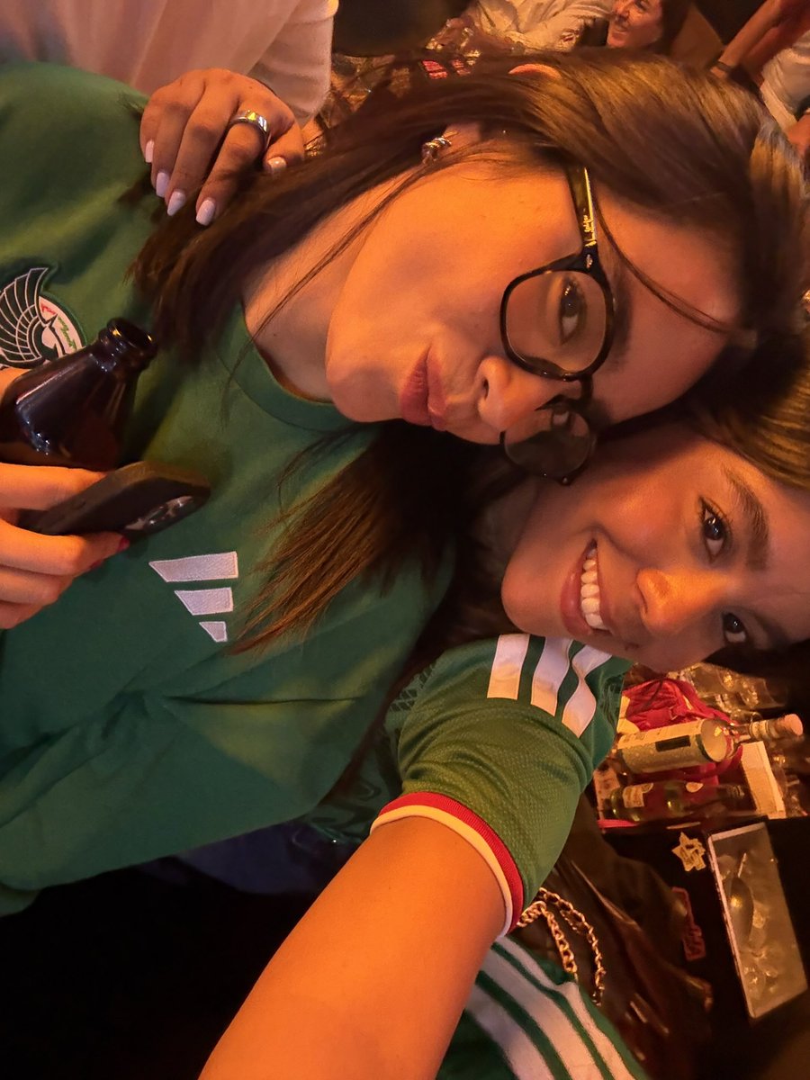 andymlndzz's tweet photo. Fue padrísimo mientras duró 🇲🇽❤️
#worldcup26 https://t.co/Bk8mznvpUe