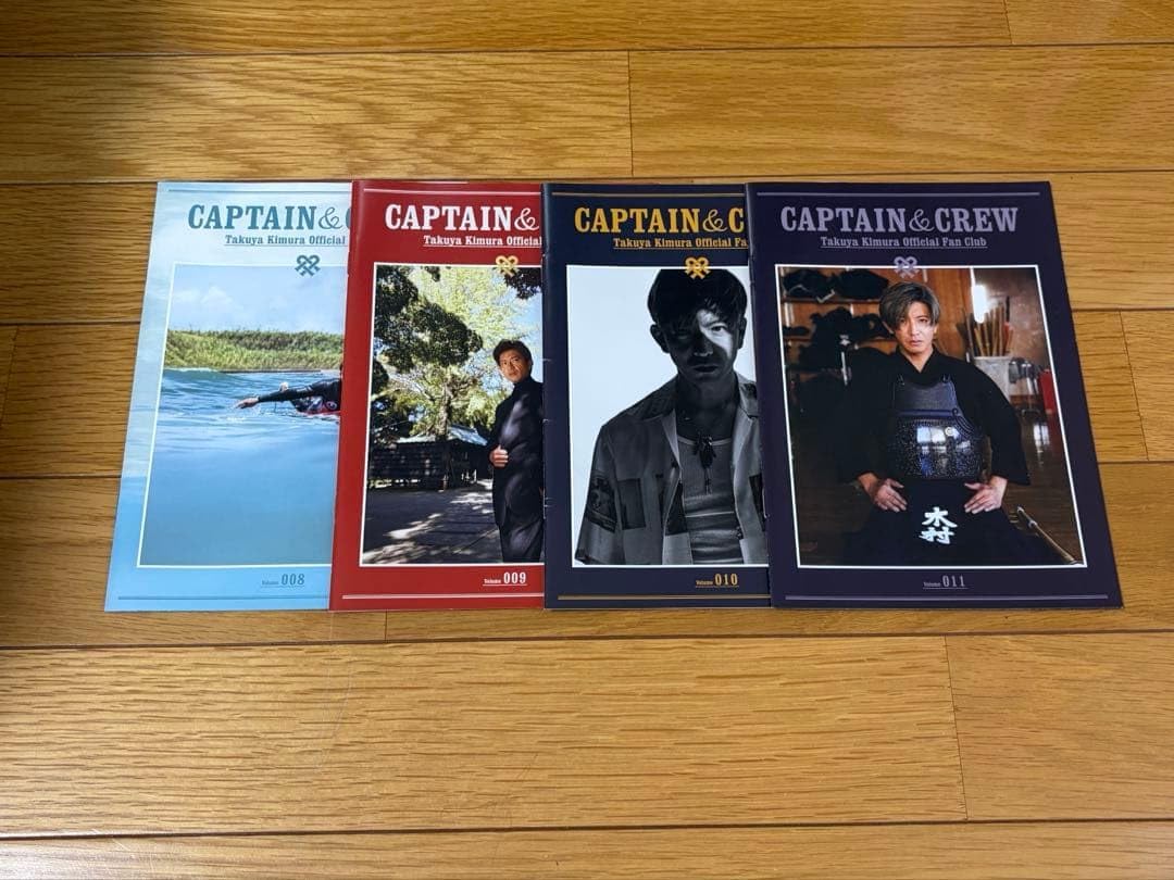 CandCSTAGE_fan's tweet photo. ✨木村拓哉ファン必見✨

「CAPTAIN&amp;CREW」会報
12冊セットが登場📚

デビュー当時の貴重な内容から、
ここでしか見られない写真やメッセージまで──。

コレクションとしても大切にしたい特別なセットです。

🛒今すぐチェック
https://t.co/AfsKKLQSdL

#PR #木村拓哉 #キムタク #CAPTAINandCREW https://t.co/6r4vITmRB9