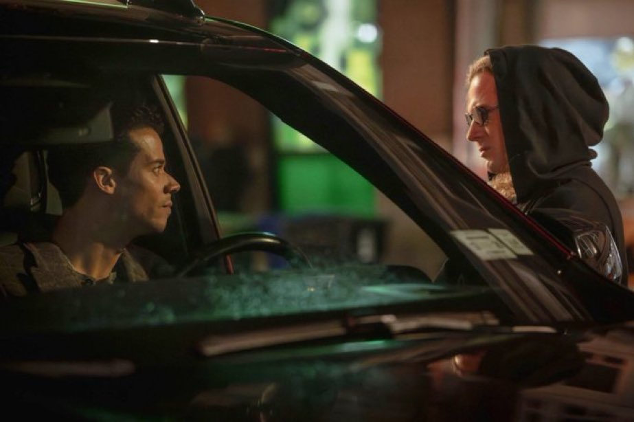 vampiresslestat's tweet photo. get in my escalade be my wife https://t.co/hfR2meQsUq