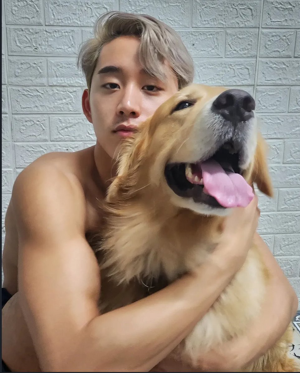 Ereccabettina27's tweet photo. Est and his Pb 🦈🐶 #est_rvp https://t.co/uPonMFJZQC
