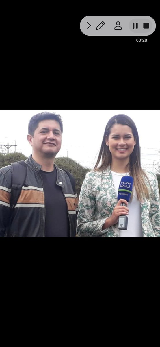 RedAccionPolit2's tweet photo. Señores @NoticiasRCN estos periodistas sistemáticamente han estado atacando la libertad religiosa  persiguiendo a cristianos  por sus creencias  e ideología política.
URGENTE Presidente @AbelardoPTE @ABDELAESPRIELLA   @jrestrp considerar revisión de Visas a estos periodistas y sus familiares de acuerdo a la ley del Secretario de Estado @marcorubio @VP @berniemoreno

🇺🇸🚫 EE. UU. NIEGA VISAS A PERSEGUIDORES DE CRISTIANOS

El gobierno estadounidense ha formalizado una política de tolerancia cero contra la persecución religiosa en el mundo:
✅ Restricción de Visas: Se negará la entrada a funcionarios y actores que participen en ataques contra cristianos y otras minorías (Medida de Dic 2025).
✅ Nueva Ley 2026: Con la "Banning Perpetrators of Religious Persecution Act", se creará una lista pública de sancionados para asegurar que rindan cuentas.
✅ Cero Privilegios: El objetivo es que quienes ataquen la libertad de culto pierdan sus beneficios de viaje, estudio y negocios en territorio estadounidense. ⚖️
📢 ¡Comparte esta noticia! La defensa de la libertad religiosa avanza con nuevas sanciones internacionales. 🌍

#LibertadReligiosa #USA #Noticias2026 #DerechosHumanos