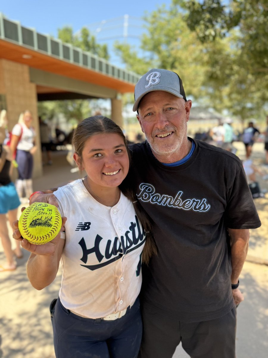 Blakely2030's tweet photo. What a tournament at the Colorado Sparkler!! Finished top 8 out of almost 200 teams! 🥎🌟

I am so proud of what our team has become this season! Characters have grown and memories have been made. Can’t wait to see what happens in the future!!💕

AVG .565, OBP .688, HR 2, BB 6 https://t.co/sRHOxFj69I