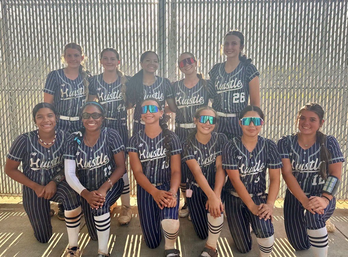 Blakely2030's tweet photo. What a tournament at the Colorado Sparkler!! Finished top 8 out of almost 200 teams! 🥎🌟

I am so proud of what our team has become this season! Characters have grown and memories have been made. Can’t wait to see what happens in the future!!💕

AVG .565, OBP .688, HR 2, BB 6 https://t.co/sRHOxFj69I