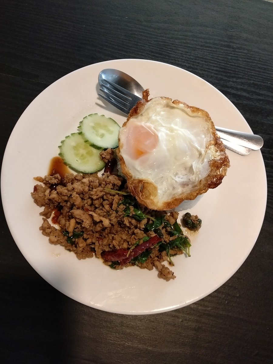 PhrawNa67209's tweet photo. หม่ำหมู หม่ำข้าวและ........หม่ำน้ำเปล่า
โพสเมนูนี้ไปกี่จานละ แห��� แหะ https://t.co/LTWFI1aGc8
