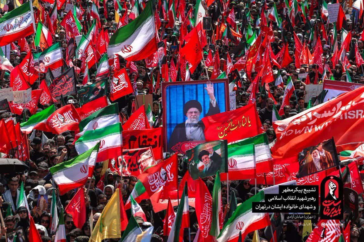 nilofareaabi8's tweet photo. And I swear by your beloved blood that this red flag will not remain on the ground until your revenge is finally achieved.

#MartyrKhamenei
#WeMustRise https://t.co/AQhn7ZcQUj