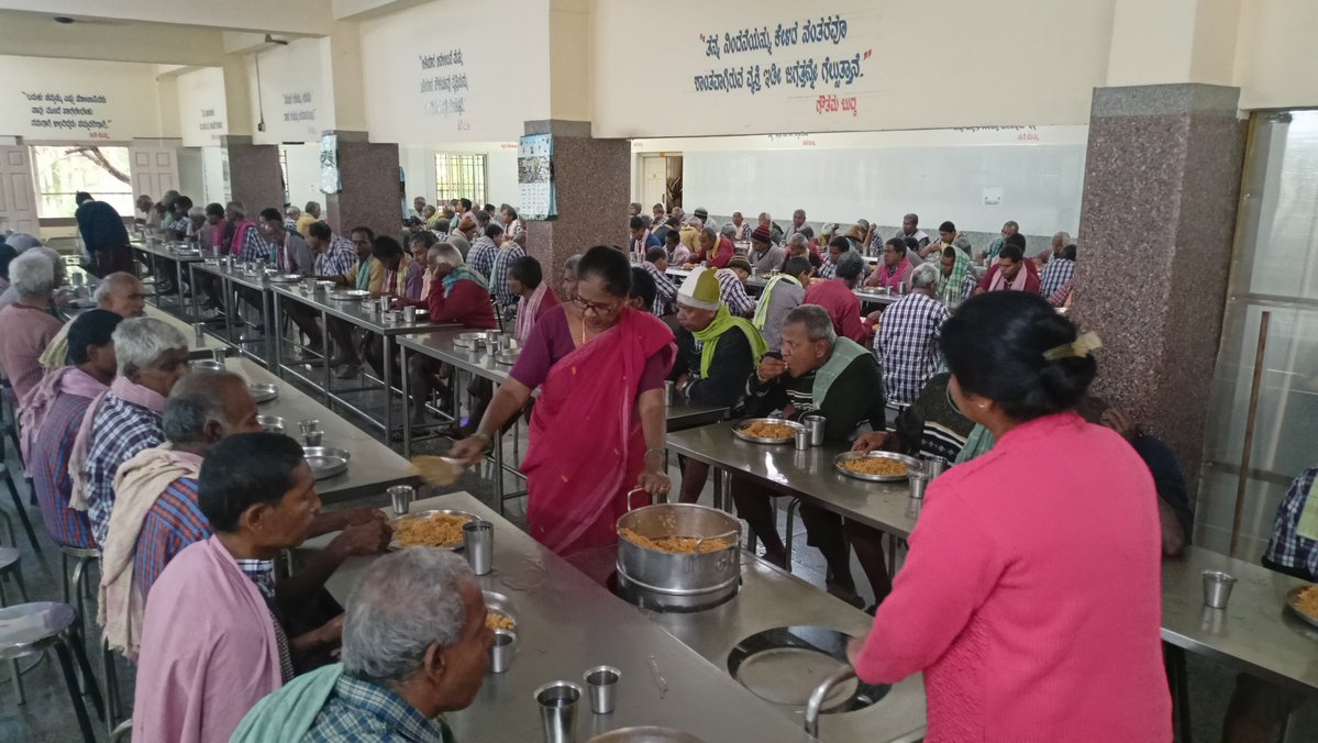 npkbng's tweet photo. Good morning, NPK Bangalore Breakfast 
#SocialAudit_SWDMeals
#SWDGoK
#CentralReliefCommittee https://t.co/XWLDIeuEro