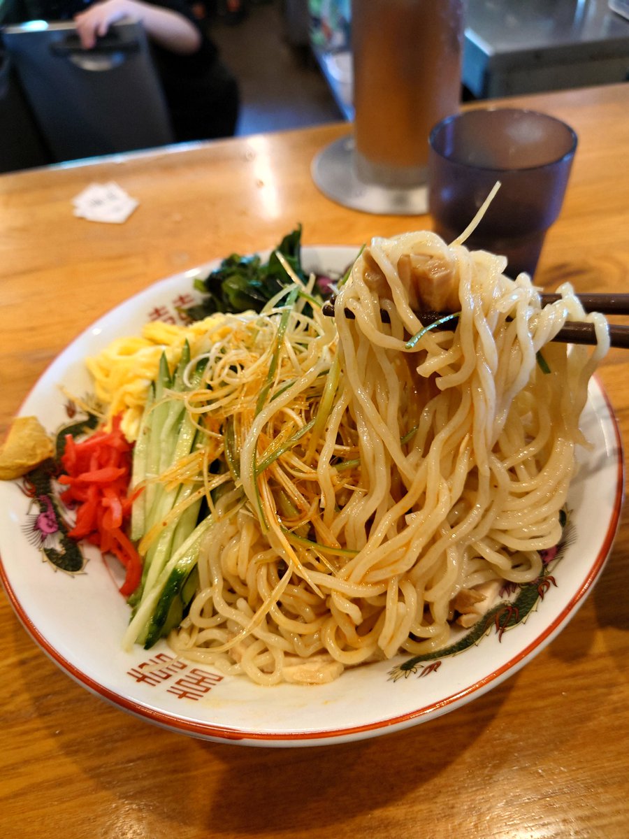 turumi_2021's tweet photo. えぞっ子  鳶江

限定   冷やし中華
辛ネギ
味玉
麺大盛

辛ネギのアクセント良き😋😍
さっぱり極旨🤗🫶🫶🫶
大満足💯💯💯

今日の現場飯👷 https://t.co/0tBxaqwNBA