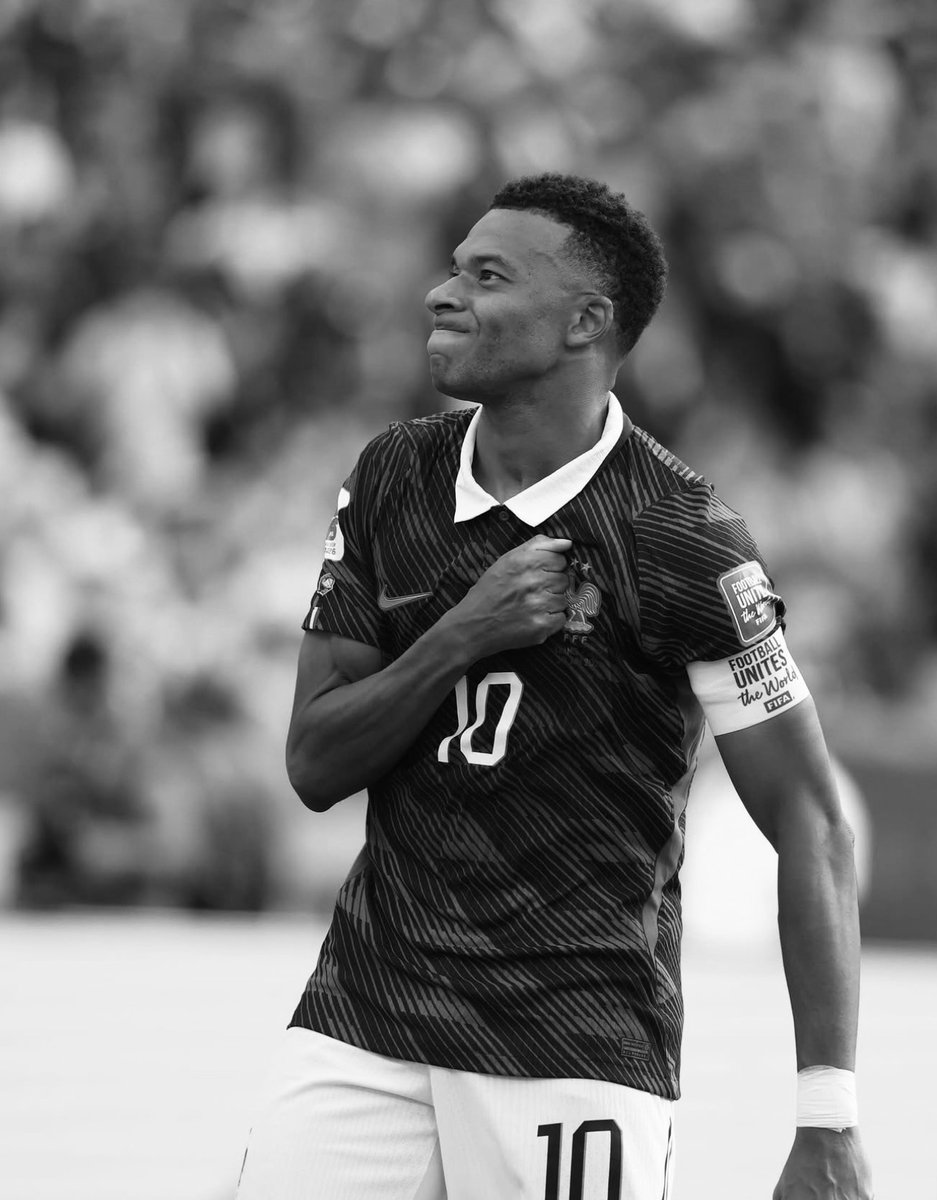 MadridXtra's tweet photo. Racism has no place in football. It’s a disgrace that one of our players has to go through this.

There is no excuse for abuse or discrimination, on or off the pitch. Football should unite people, not divide them. We stand against racism in all its forms.

We are with you, @KMbappe. ❤️✊🏿