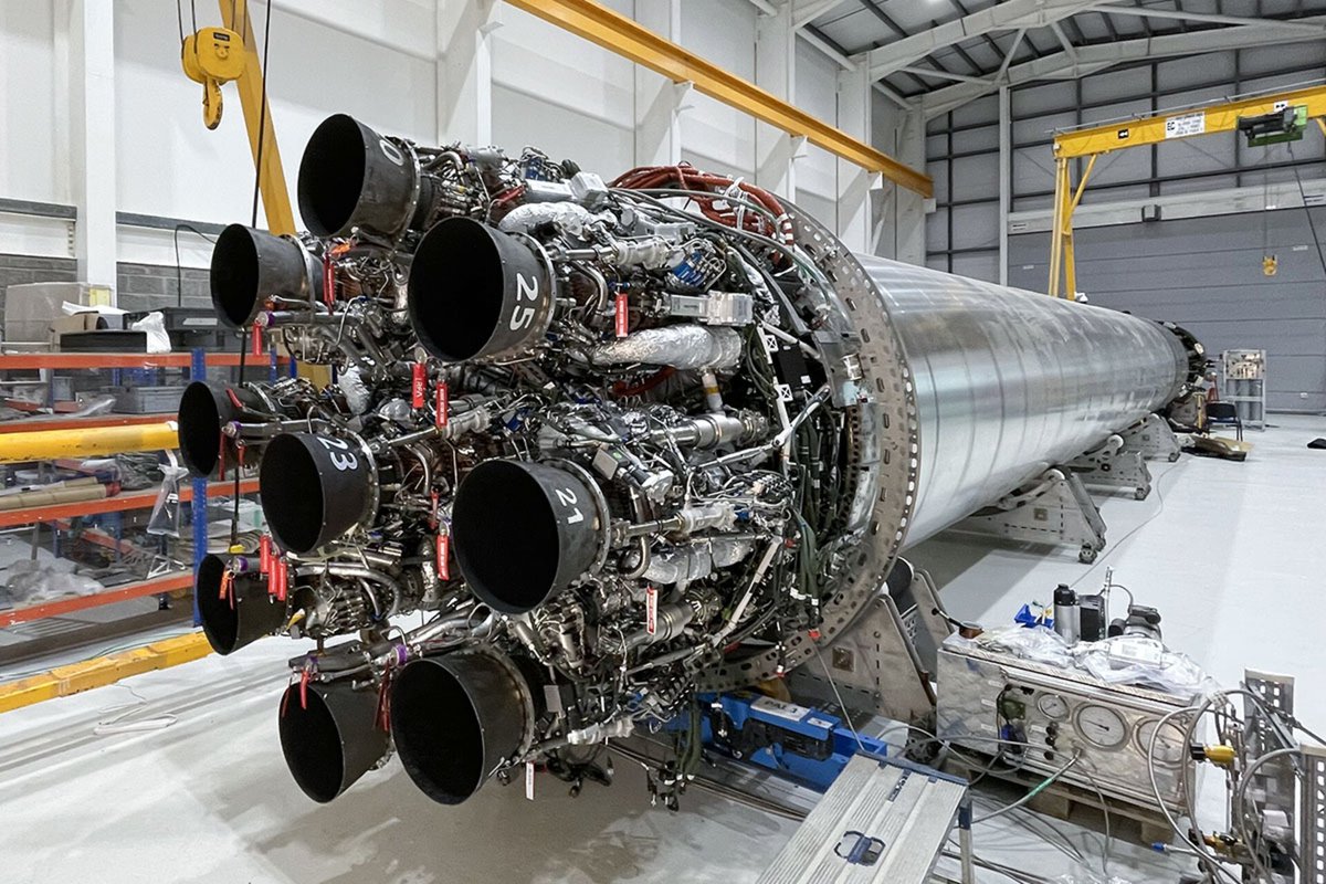 Helix Engine Rfa La primera etapa del cohete RFA One en el Puerto Espacial Saxavord de ...