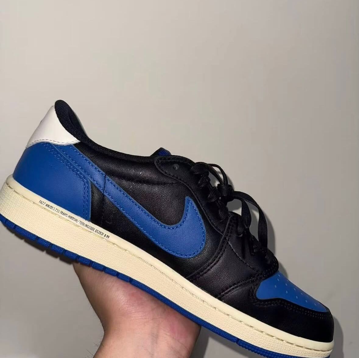 KicksFinder tweet picture