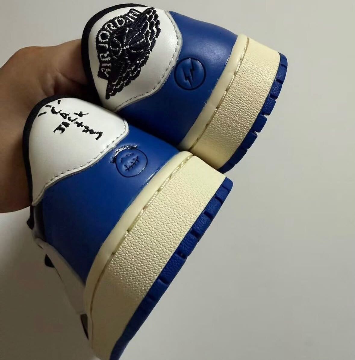 KicksFinder tweet picture
