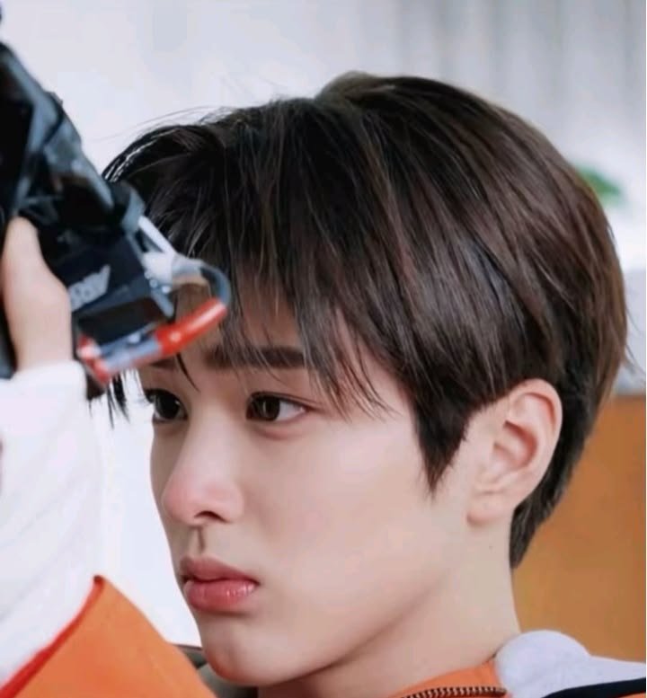 akucintakeonho's tweet photo. MY BABY... SO CUTE 🥺🥺🥺🥺🥺🥺🥺 https://t.co/W5chDXTwmC