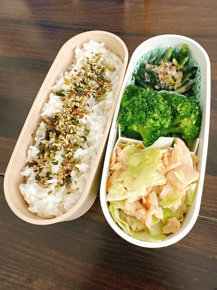 RunsukeS's tweet photo. こんにちはー！

今日のお弁当です（昨日撮り忘れた😭）
今夜は久々に野球観戦だ⚾️

#お弁当 #お弁当記録 https://t.co/7Wy2uWSxyo