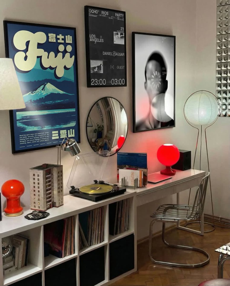 cornersandlight's tweet photo. Sweet home🖤 https://t.co/uNX8HCPvLP
