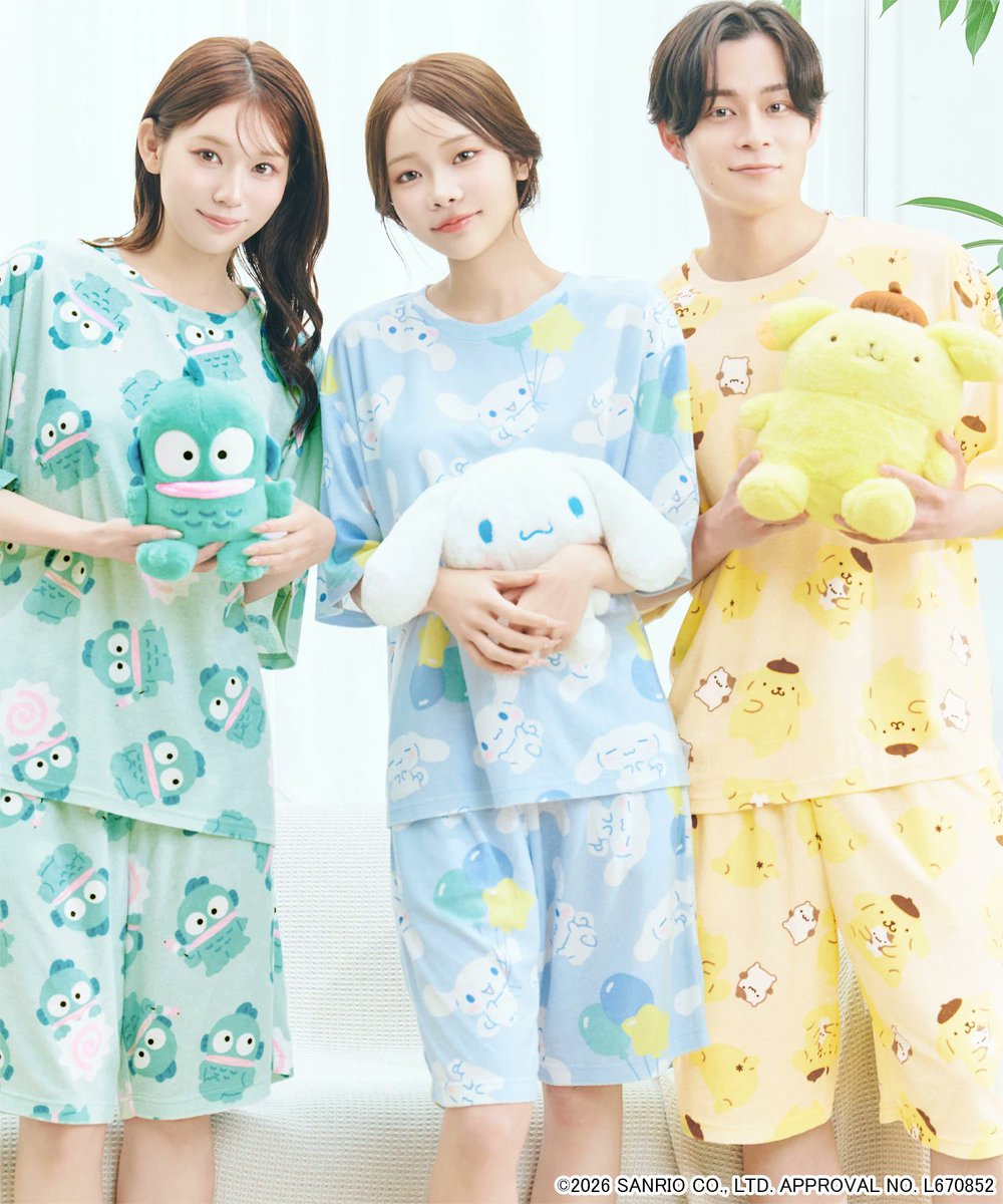 sanrio_oshikatu's tweet photo. ＼⚠️コラボ商品📣🆕／
aimerfeel(エメフィール)よりシナモロール・ポムポムプリン・ハンギョドンのルームウエアが登場🥹💚🩵💛
少し大きめの総柄デザイン、キャラクターのお顔が良く見えてすごくかわいい…🥹
男女兼用だからカップルでも着れちゃうね🫶
パイル素材が涼しげで着心地もよさそう🥹
もう発売開始してるのでチェックしてみてね🙆‍♀️

🔗楽天：https://t.co/tNhBW1CgmM

🛒ラインナップ：
ルームウェア サンリオキャラクターズ パイル 半袖 上下セット(男女兼用サイズ)…各4,664円（税込）

#サンリオキャラクターズ #ルームウエア #pr