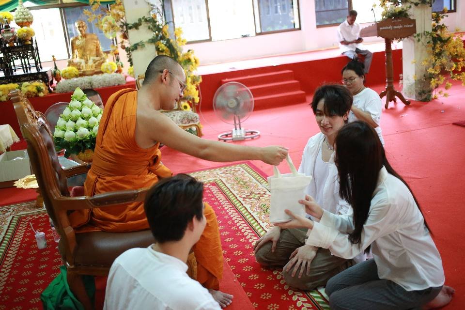 KhngthnRu72442's tweet photo. ความรู้สึกรักและเอ็นดูพีคมิ้นท์มันฝังลึกในใจโอนี่ จนไม่มีอะไรมาเปลี่ยนมันได้แล้วจ้า

JULY WITH MY PEAKMINT
#พีคมิ้นท์ #PEAKMINT https://t.co/ivBZ6ldFLu