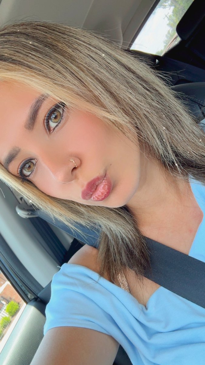 seval3__'s tweet photo. 💙❤️ https://t.co/bat5wnykA1
