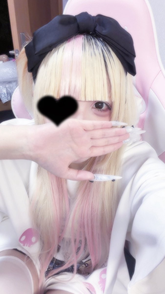 muyu_oni's tweet photo. これで学校いくからバリ目立つ https://t.co/RnmQkqilfO