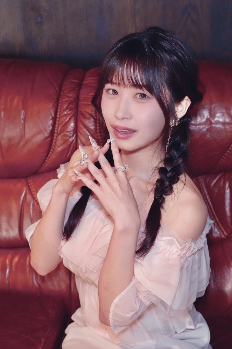 mirutsukamoto's tweet photo. 2026/7/5
miao七夕撮影会

miao の羽月杏菜さん
推しちゃん②

私服むっちゃ可愛かったのに全身写真が下手すぎて載せられるのなかった😿
ポートレートむずい😅
次回は構図とポーズをいろいろイメトレしてから参加しよう🤔

#羽月杏菜 さん
#杏菜の沼にご案内…♡ 🫠ズブズブ
#miao
#みゃおらぶ https://t.co/ijNTTCGmnw