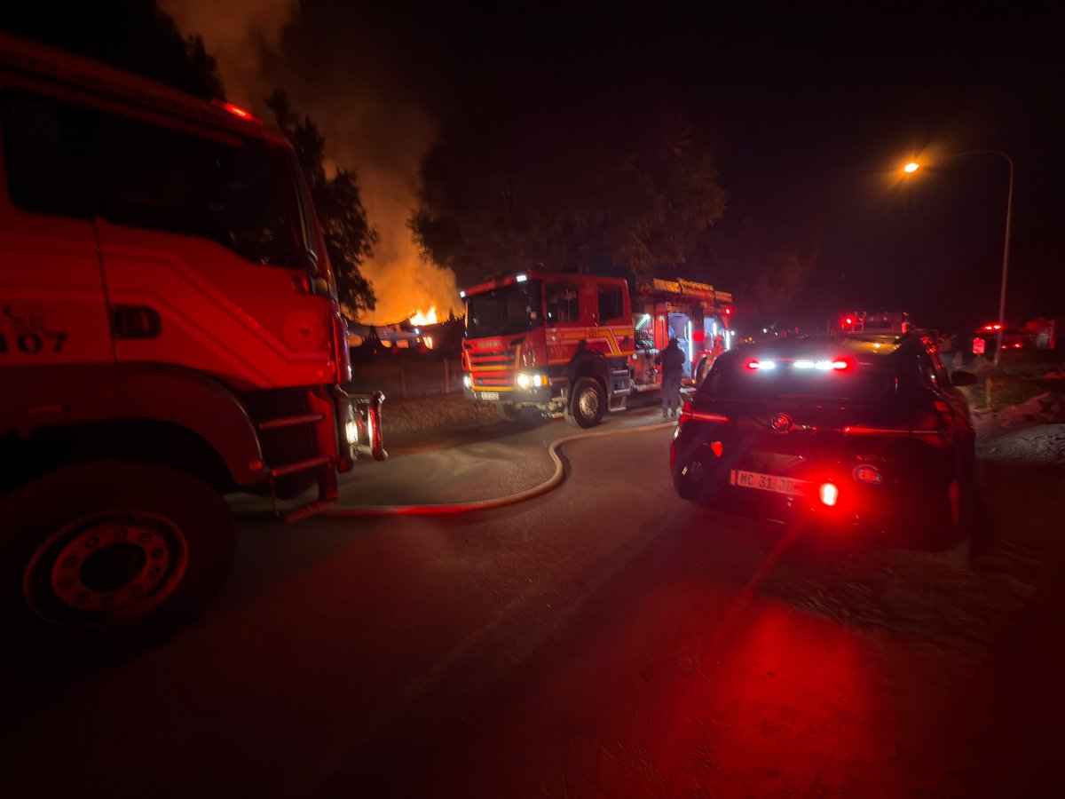 visiontactical's tweet photo. Vision Tactical members responded rapidly alongside emergency services to a devastating house fire in Heuweloord, where a home was completely destroyed by flames.

Four patients sustained injuries and were transported to hospital for further treatment. The cause of the fire is under investigation.

Our thoughts are with the affected family during this difficult time.