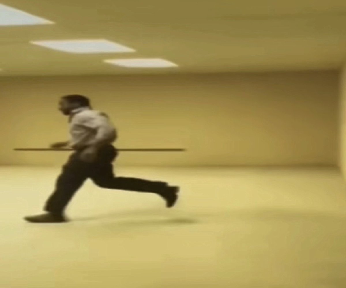 slipkidw's tweet photo. Me running to my tablet so I can draw something that I will never finish https://t.co/iCUmEqRyJJ
