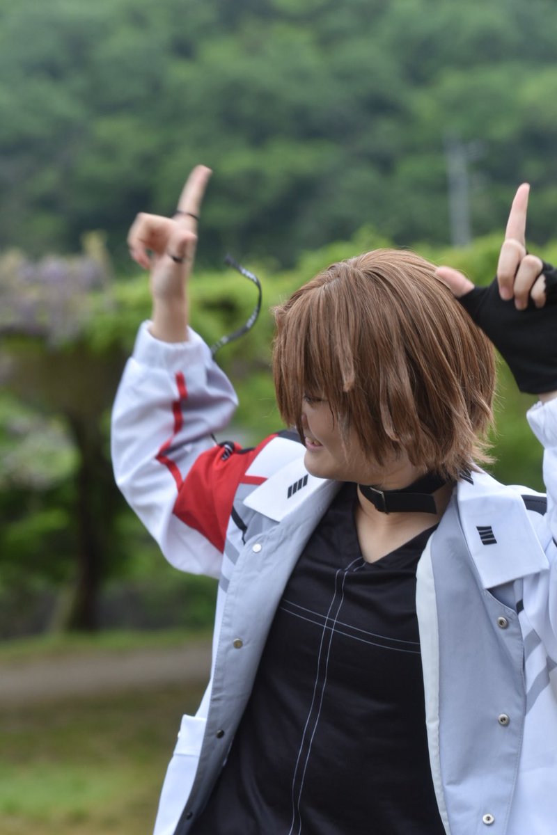 Rtsan_01's tweet photo. 和気cos/オフショ
1枚目:お辞儀の仕方が可愛いROF_MAO
2枚目:えっほえっほな🏢
3枚目:騎馬戦のROF_MAO
4枚目:アゲアゲな🏢
 #和気コス https://t.co/DLoMbBtBLC