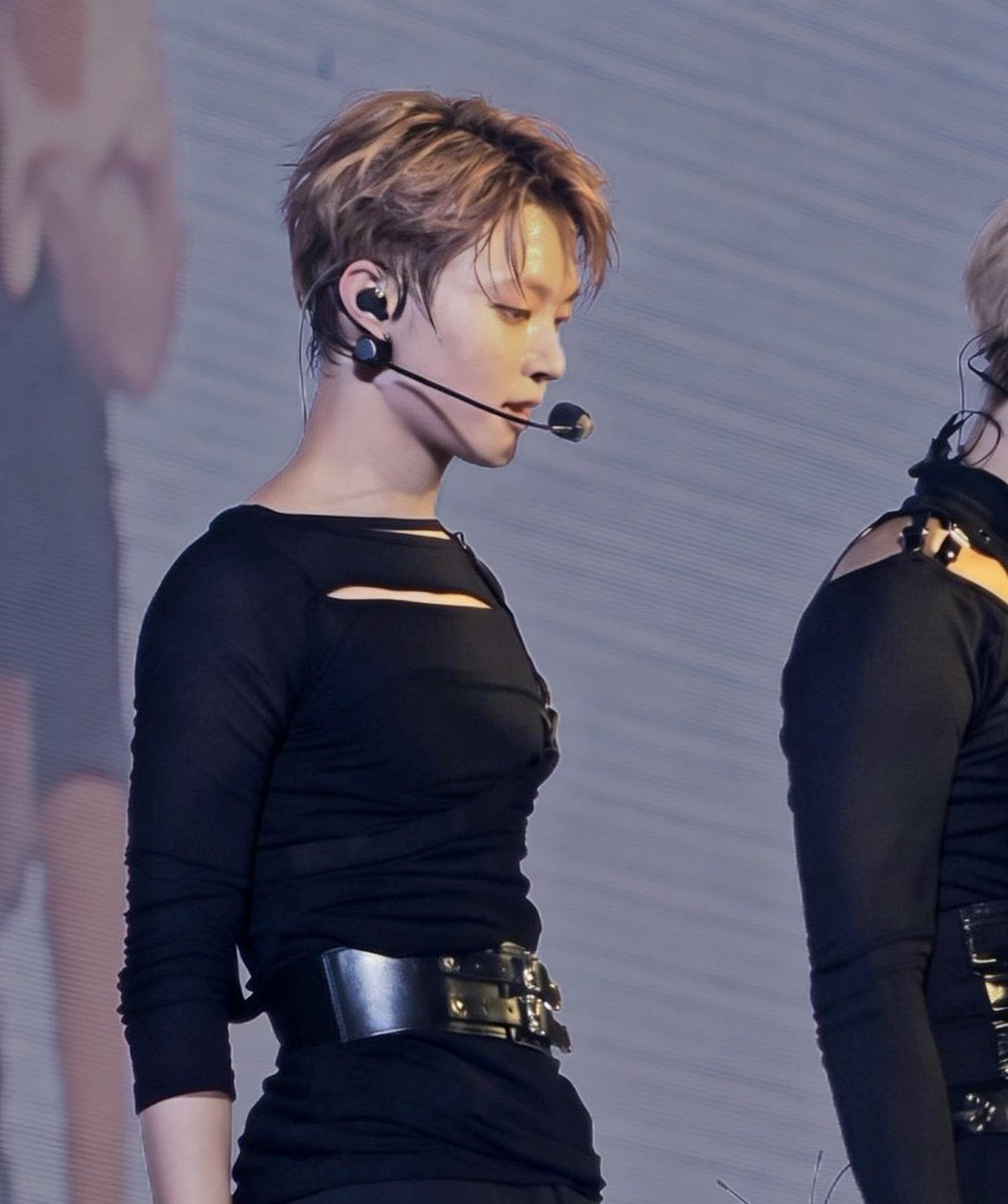doll__ll's tweet photo. HOLY SHIIIT BYUNEUIJOO!!&amp;؟!!! https://t.co/8IuQbOFQY3