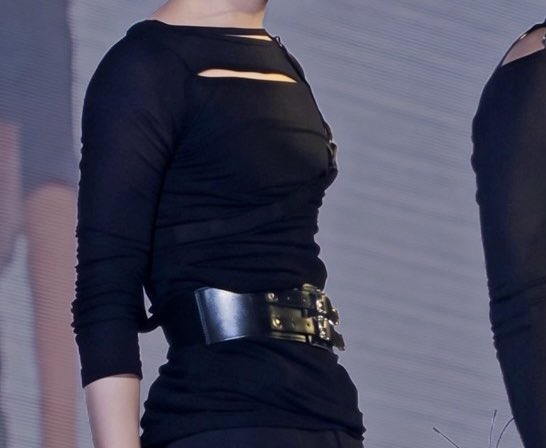 doll__ll's tweet photo. HOLY SHIIIT BYUNEUIJOO!!&amp;؟!!! https://t.co/8IuQbOFQY3