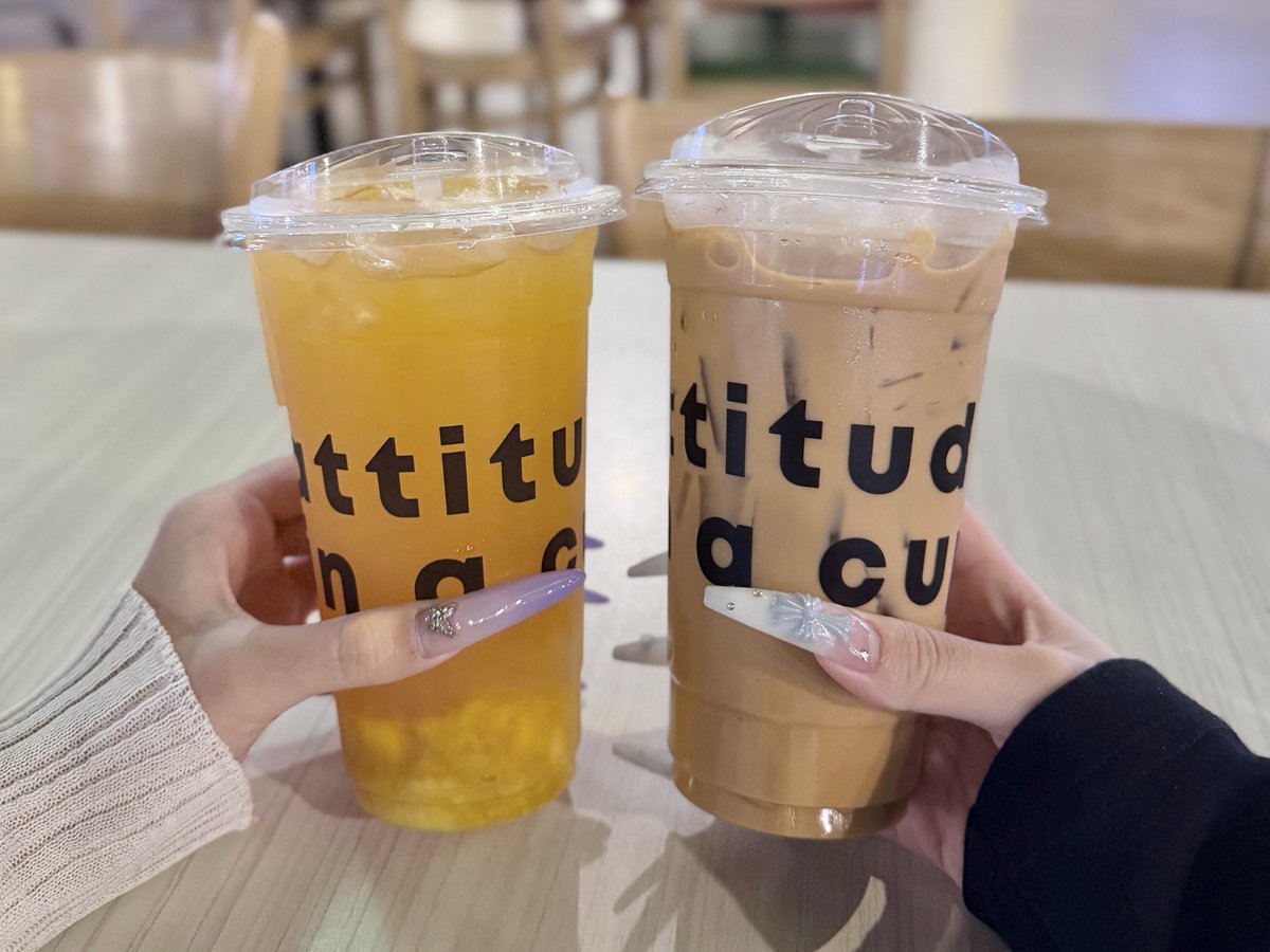 211nyan_'s tweet photo. タイから帰国〜✈️🤍
ライブだけじゃなくてご飯もかわいいカフェもいっぱい行けたからゆっくりまとめたい^⸝⸝ɞ̴̶̷𖥦ɞ̴̶̷⸝⸝^ https://t.co/FVgdsr75zJ