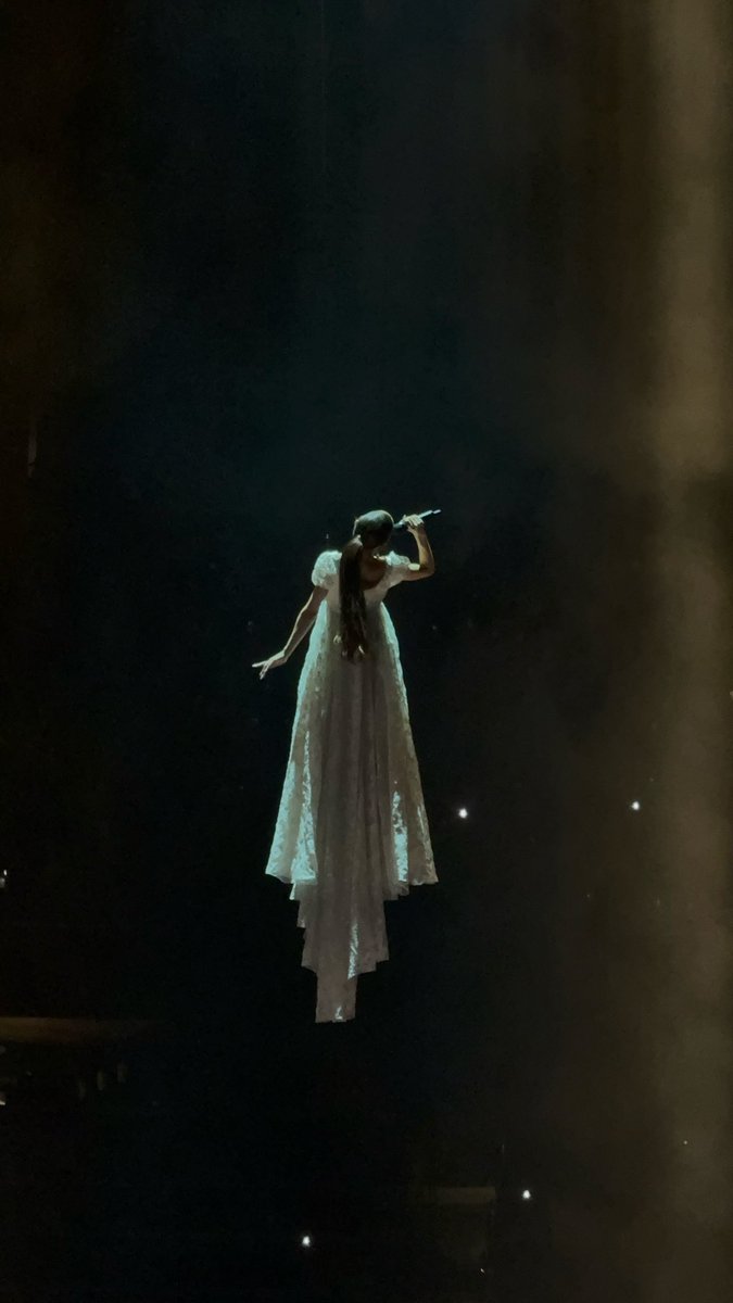 remmagics's tweet photo. these shots i got during supernatural>>> https://t.co/GSLWaA8AuU