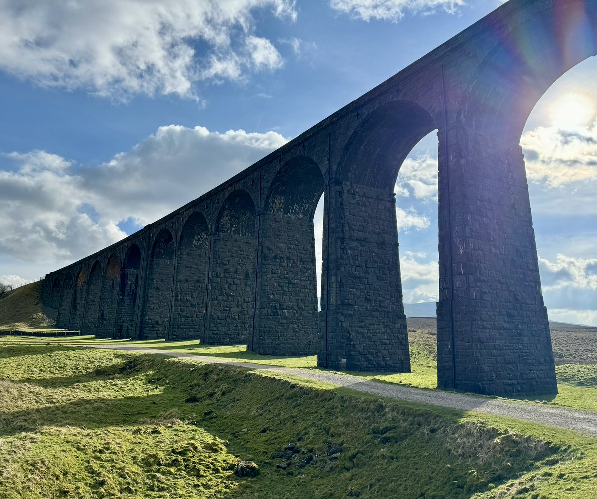 yorkshire_dales's tweet photo. It's 150 years since this remarkable railway first opened - an enduring feat of engineering! Next Tuesday also marks the 40th anniversary of the reopening of eight stations along the line, including Dent, Garsdale, Horton-in-Ribblesdale and Ribblehead. https://t.co/dCtOy4bPAf