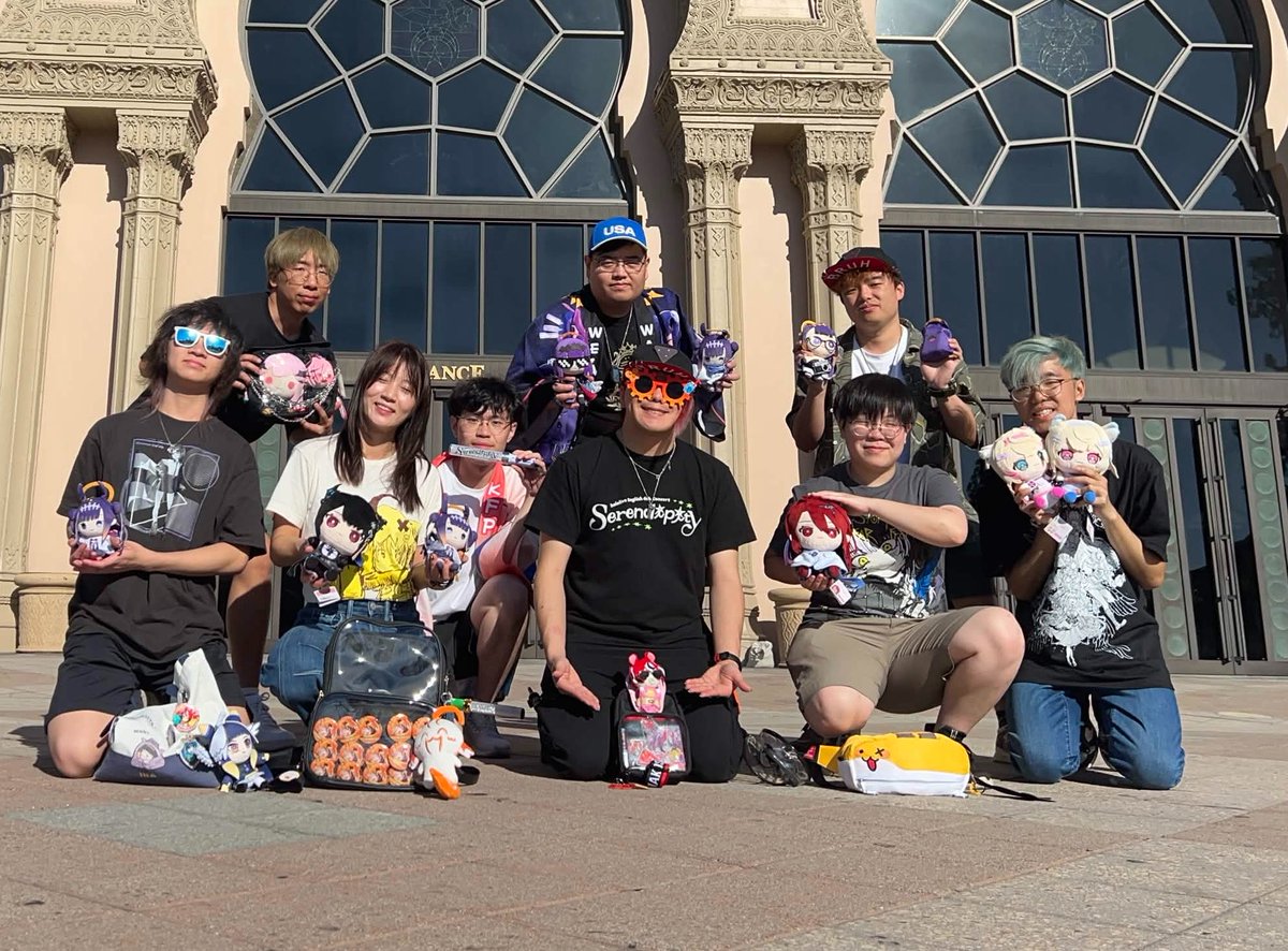 hijeffdesu's tweet photo. The Hongkonger team is going back now!
See you LA!!! https://t.co/1mDSOkSYMk