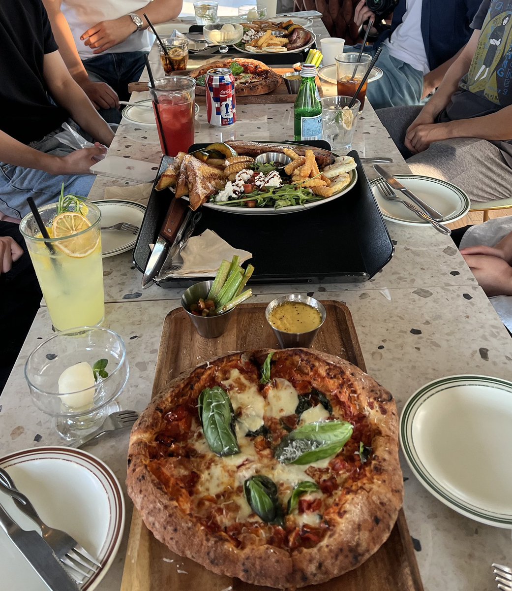 Boost_Bitcoin_'s tweet photo. Our first Bitcoin merchant meetup was hosted at @promenadecastle, a venue that has been at the forefront of Korea's Bitcoin circular economy and merchant adoption movement.

He is deeply passionate about Bitcoin and everything related to sovereignty. Holding our very first merchant meetup at such a meaningful place—the heart of Korea's Bitcoin merchant community—made the event even more special.

We would like to extend our sincere thanks to Promenade for welcoming us and making this meetup possible. We also have immense respect for the continued dedication and hard work in advancing Bitcoin adoption across Korea.