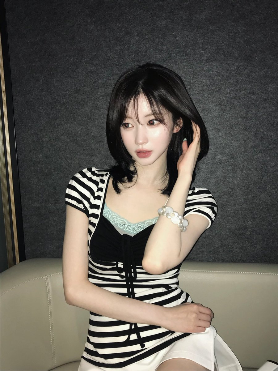 asasloops's tweet photo. #ENAMIASA WEVERSE UPDATE 

#아사 #ASA #ENAMIASA #アサ https://t.co/RXIxqMQago