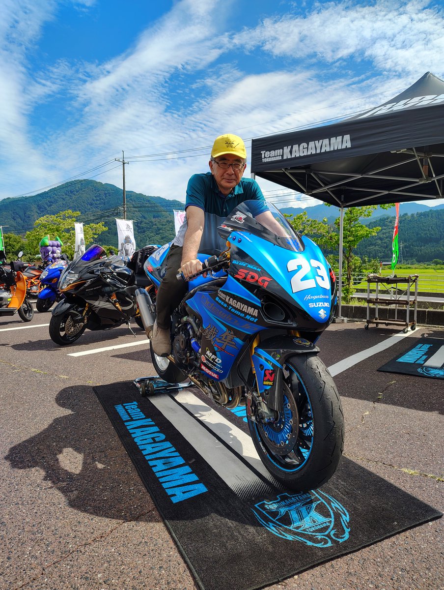 RIDEWIN_info's tweet photo. 【おしらせ】
隼駅祭り前日の8/1(土) 9:00より道の駅はっとうにてブース出展をします!

出展内容
・鐵隼展示
・新型隼スロットルスプリング交換
・ステッカー類の販売

みなさまのお越しをお待ちしております♪
注:写真は去年のブース出展時のものです https://t.co/5O6PPICPJs