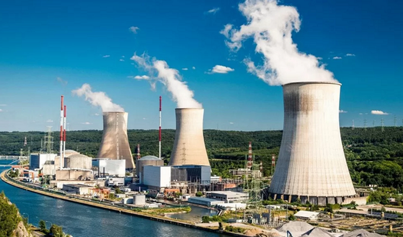 OliverMassmann's tweet photo. Vietnam’s Nuclear Moment Has Arrived
From Strategic Partner Selection to Secure Project Delivery: A National Action Plan for Ninh Thuan 2
https://t.co/GPy0DxgvCO https://t.co/SX0FMo3LgU