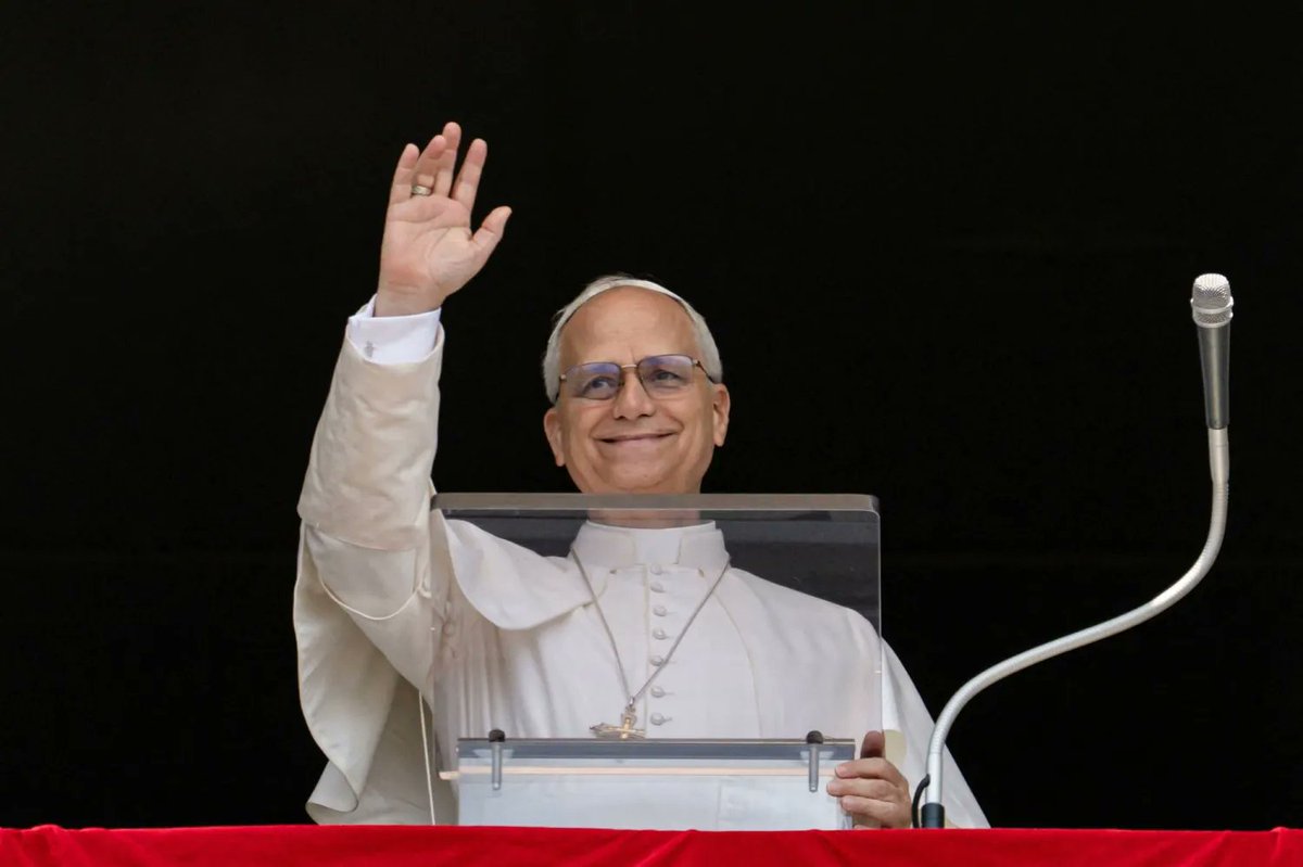KchoProgram's tweet photo. "July k’cha ung bü ceng neh k’taigü vai among"
Pope Leo XIV noh:
"k’chang a hngun gui m’thei vai lah ghun vai cuh a i yah ung phih mi k’tha nak ko. K’chang a kya neh a be ah ghin tu vai cuh Khanpughi ah kya hlü a kya ci." https://t.co/Rmf6pvnzXE