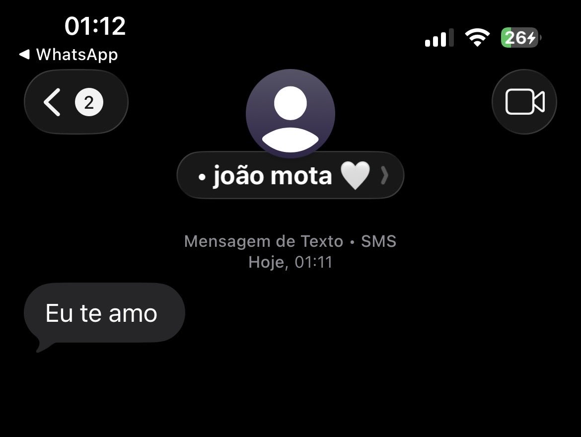 bobocaaw's tweet photo. acho q meu namorado me ama https://t.co/13vY9idQh0
