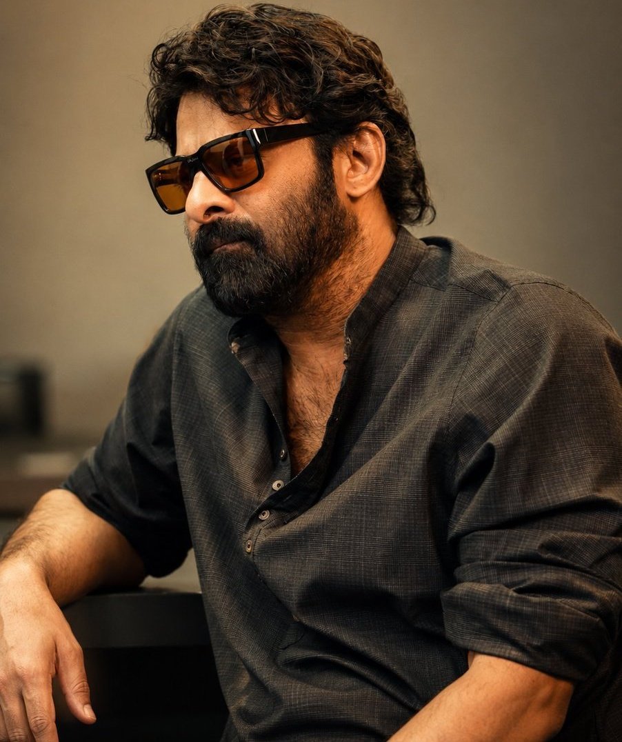 PrabhasGirlsFC's tweet photo. "Find gratitude in the little things and your well of gratitude will never run dry."
Good morning #prabhasmathi !!
#Prabhas 
#PrabhasGirlsFC https://t.co/sEiEPxqjft