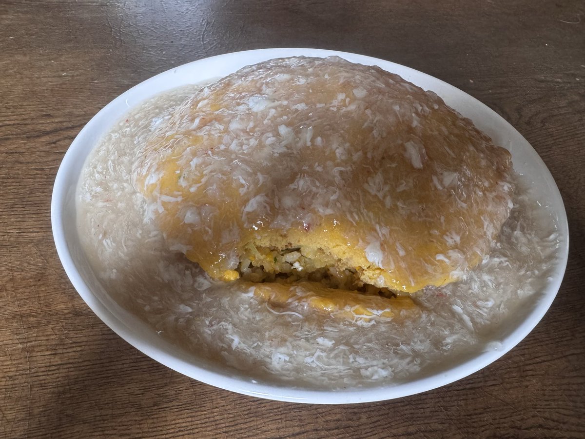 CANNABIkaicho's tweet photo. 今日のなびランチは
蟹玉蟹あんかけ炒飯🫠 https://t.co/vZz7wZWryz