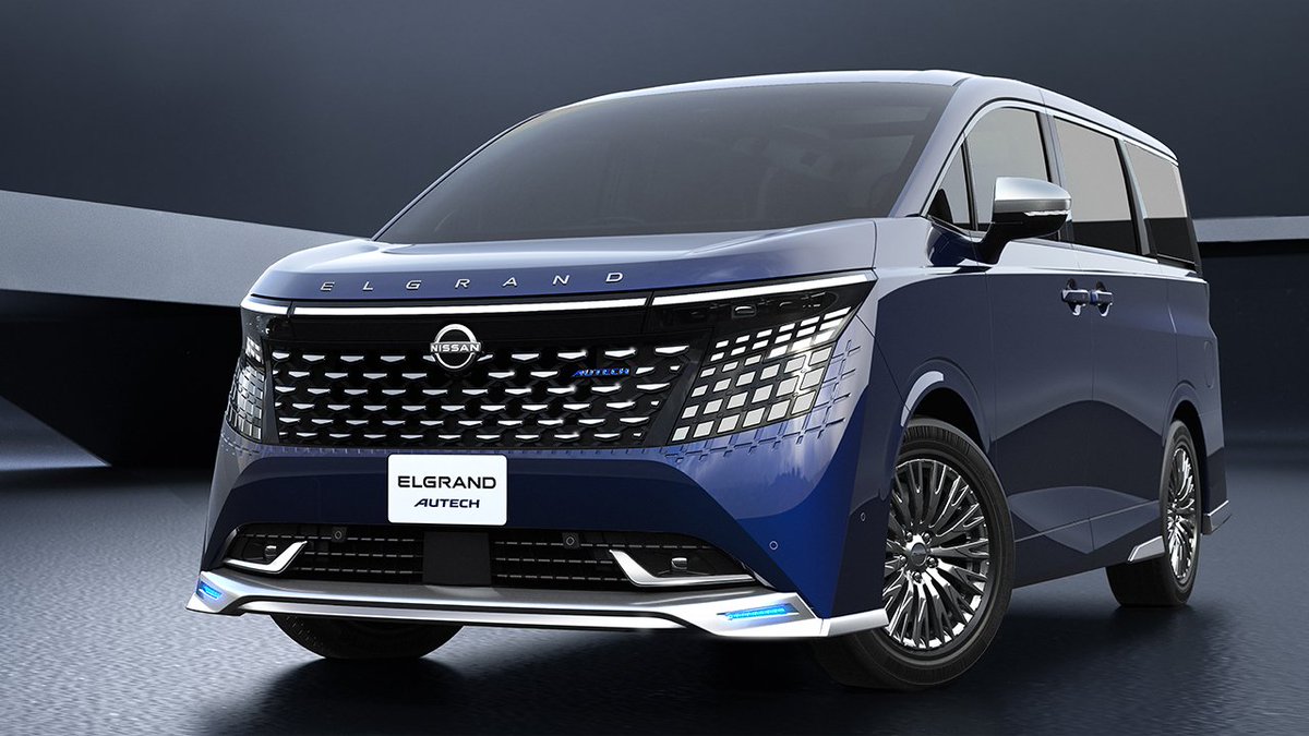 g_ability77's tweet photo. 新型エルグランドオーテック注文します！
E52後2年乗ろうかと思ったけど、車検前に手放す。

色悩んでて、至極かプリズムホワイトどっちがいいかな…
洗車考えるとホワイト、エルグランド限定色って言われちゃうと至極… https://t.co/4XdN49Inn1