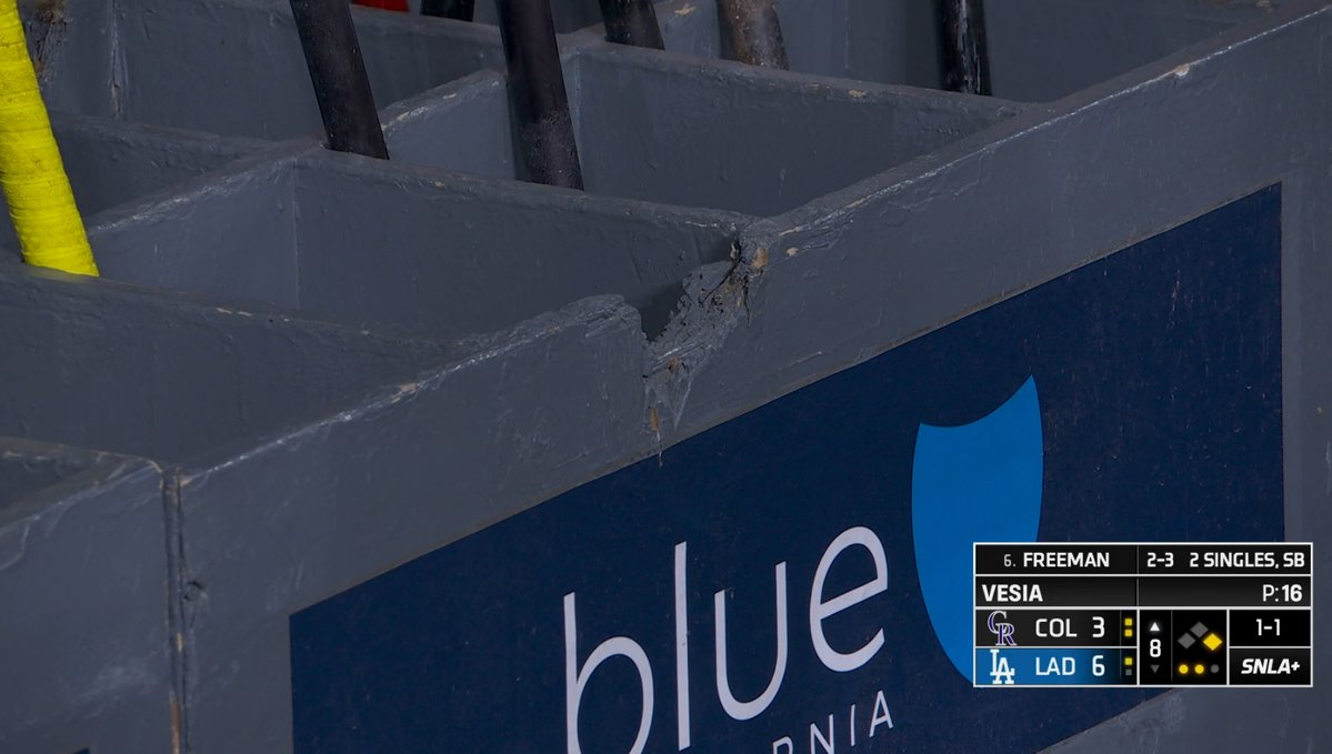 ChadMoriyama's tweet photo. "That's Andre Ethier." - Joe Davis https://t.co/mDLnCU3ILE