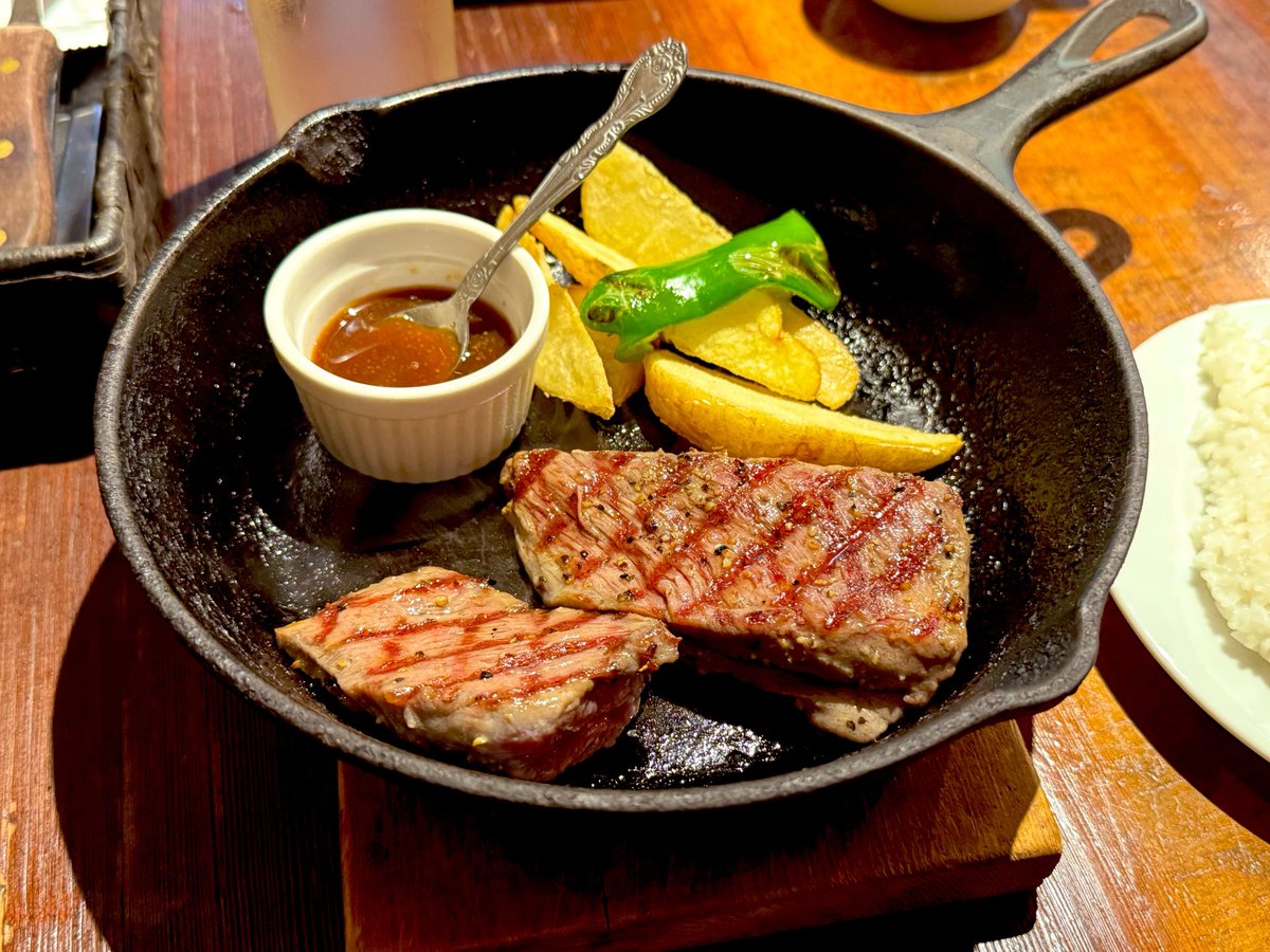 okitsune_works's tweet photo. 美味い肉　元気が出るし幸せになれる https://t.co/ZubI6SjFlF