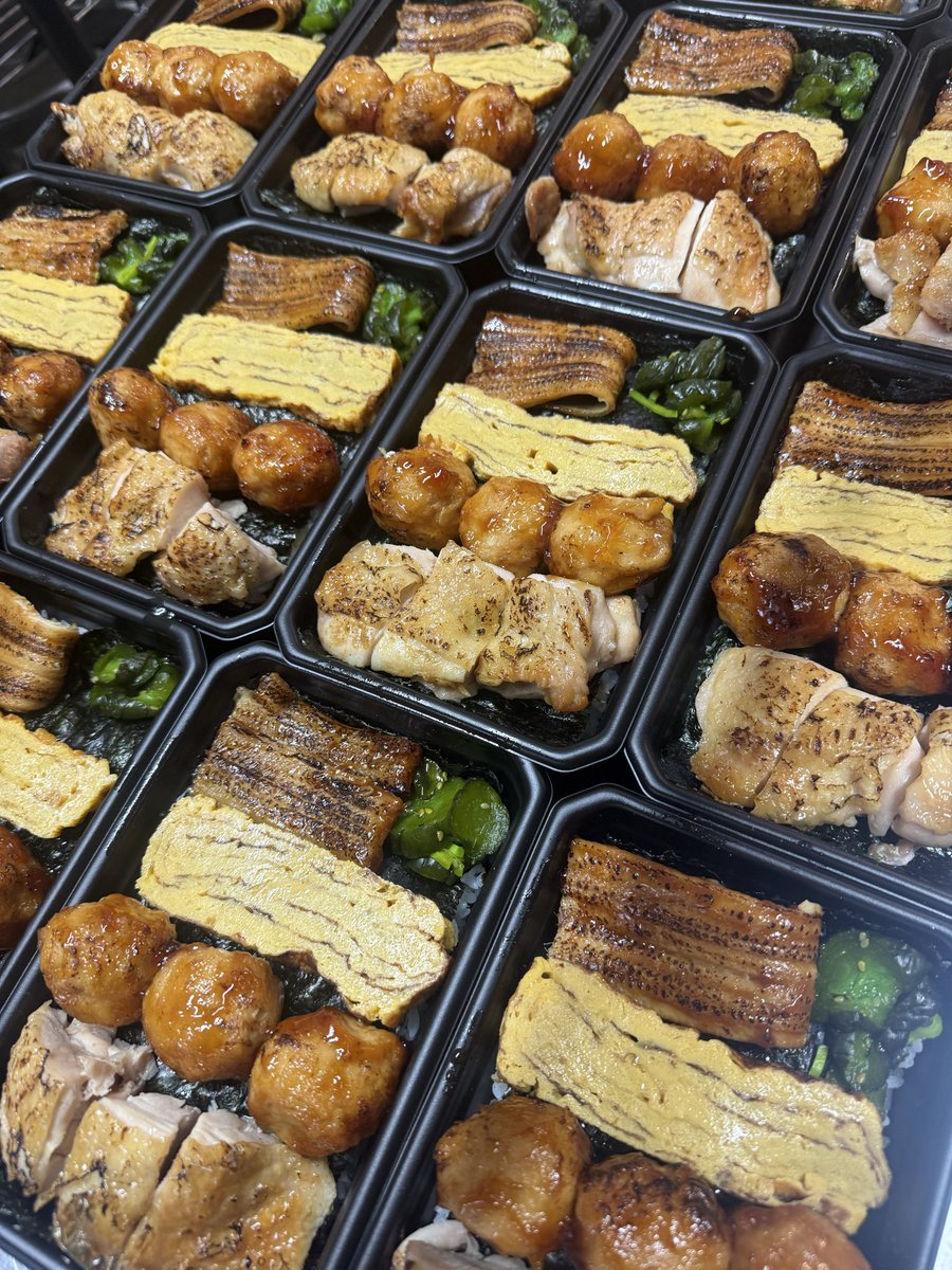 【docomo】お弁当 本日も14時15分より麻布十番docomoショップ前で午後の販売いたします